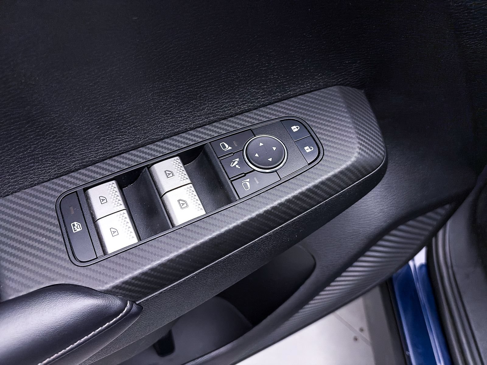 Used 2024 Mitsubishi Outlander SEL AWD/4WD image 19