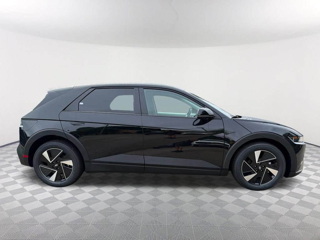 New 2026 Hyundai Ioniq 5 SE RWD image 4