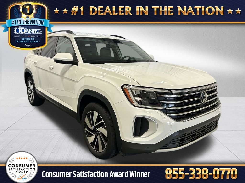 Used 2024 Volkswagen Atlas SE AWD/4WD image 1