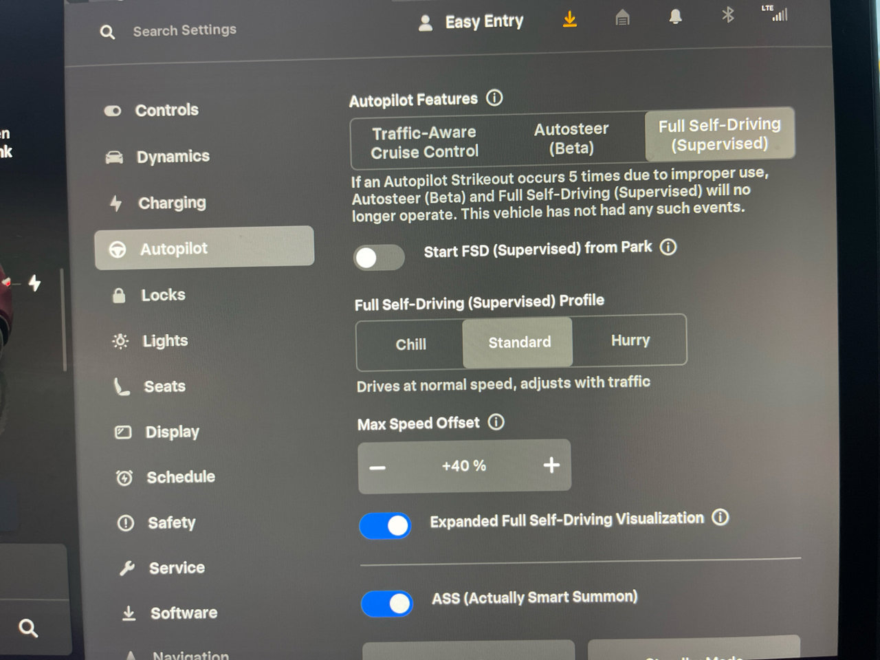 Used 2024 Tesla Model Y Long Range image 39