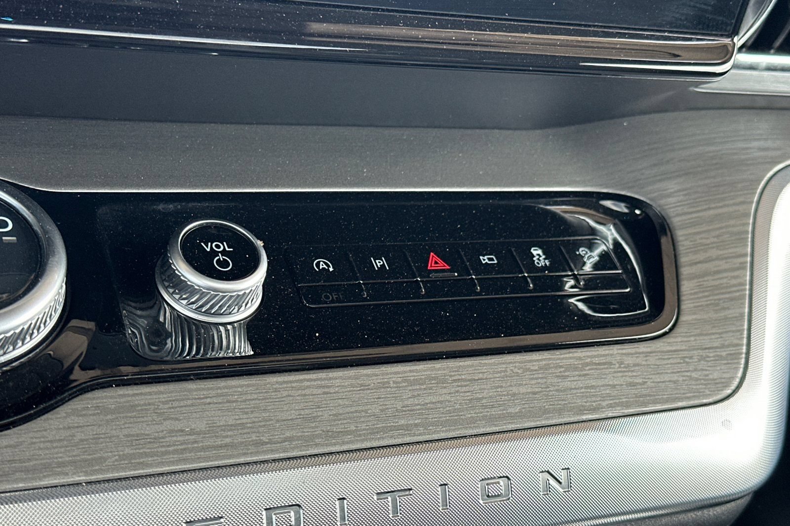 Certified 2025 Ford Expedition Max Platinum AWD/4WD image 20