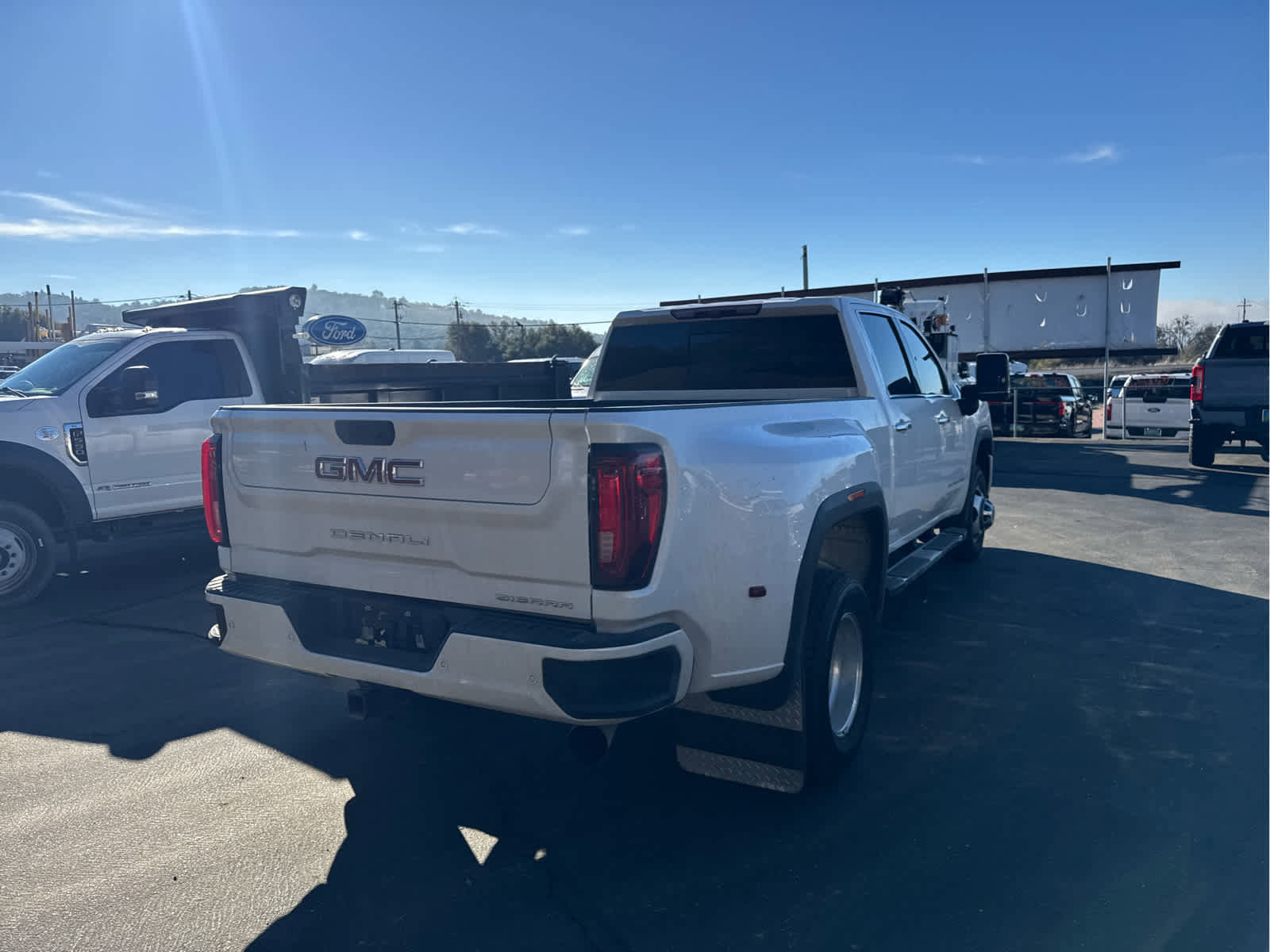 Used 2021 GMC Sierra 3500 Denali image 5