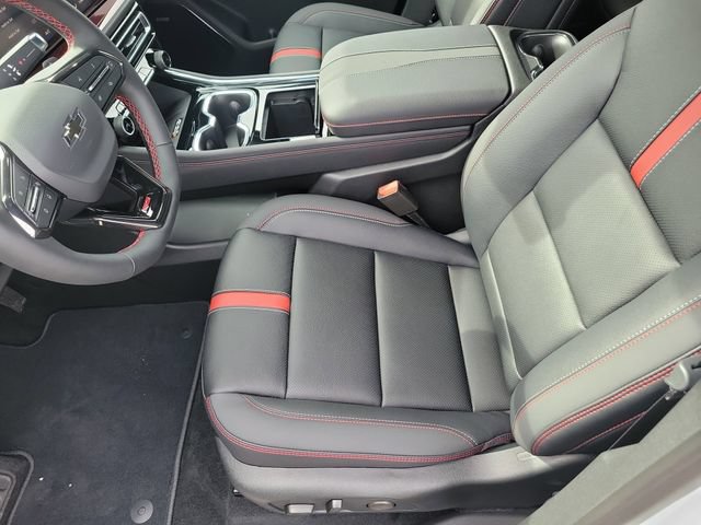 Certified 2026 Chevrolet Traverse RS FWD image 17