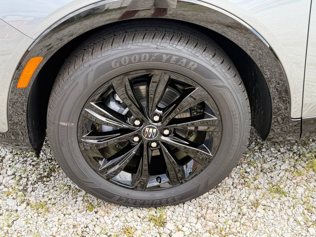 New 2026 Buick Envista Sport Touring w/ Convenience I Package FWD image 2