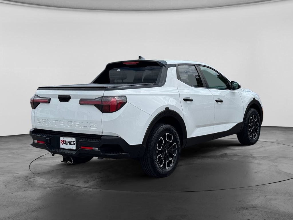 Used 2022 Hyundai Santa Cruz SE AWD/4WD image 9
