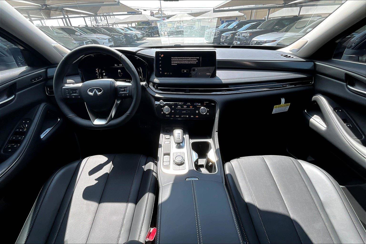 New 2026 INFINITI QX60 Luxe image 8