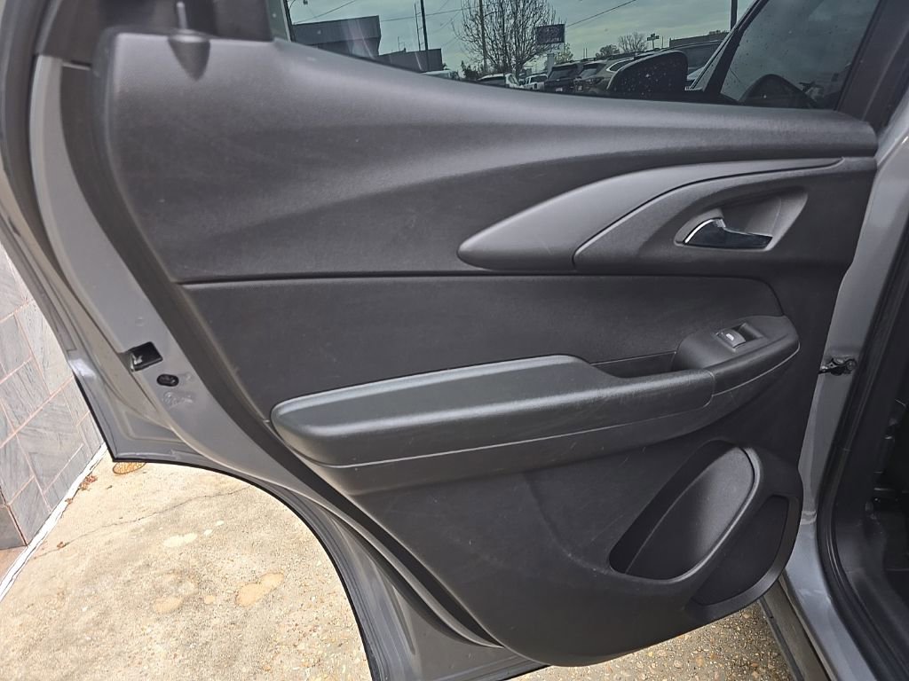 Used 2023 Chevrolet TrailBlazer LT image 25