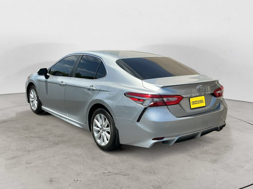 Used 2019 Toyota Camry SE FWD image 7