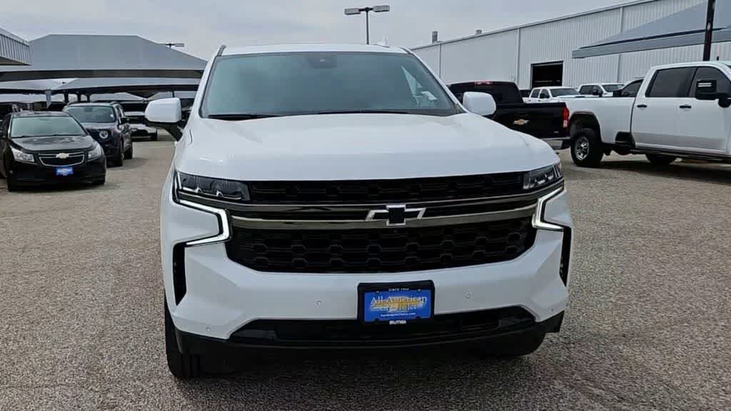 Used 2023 Chevrolet Tahoe RST w/ Luxury Package AWD/4WD image 2