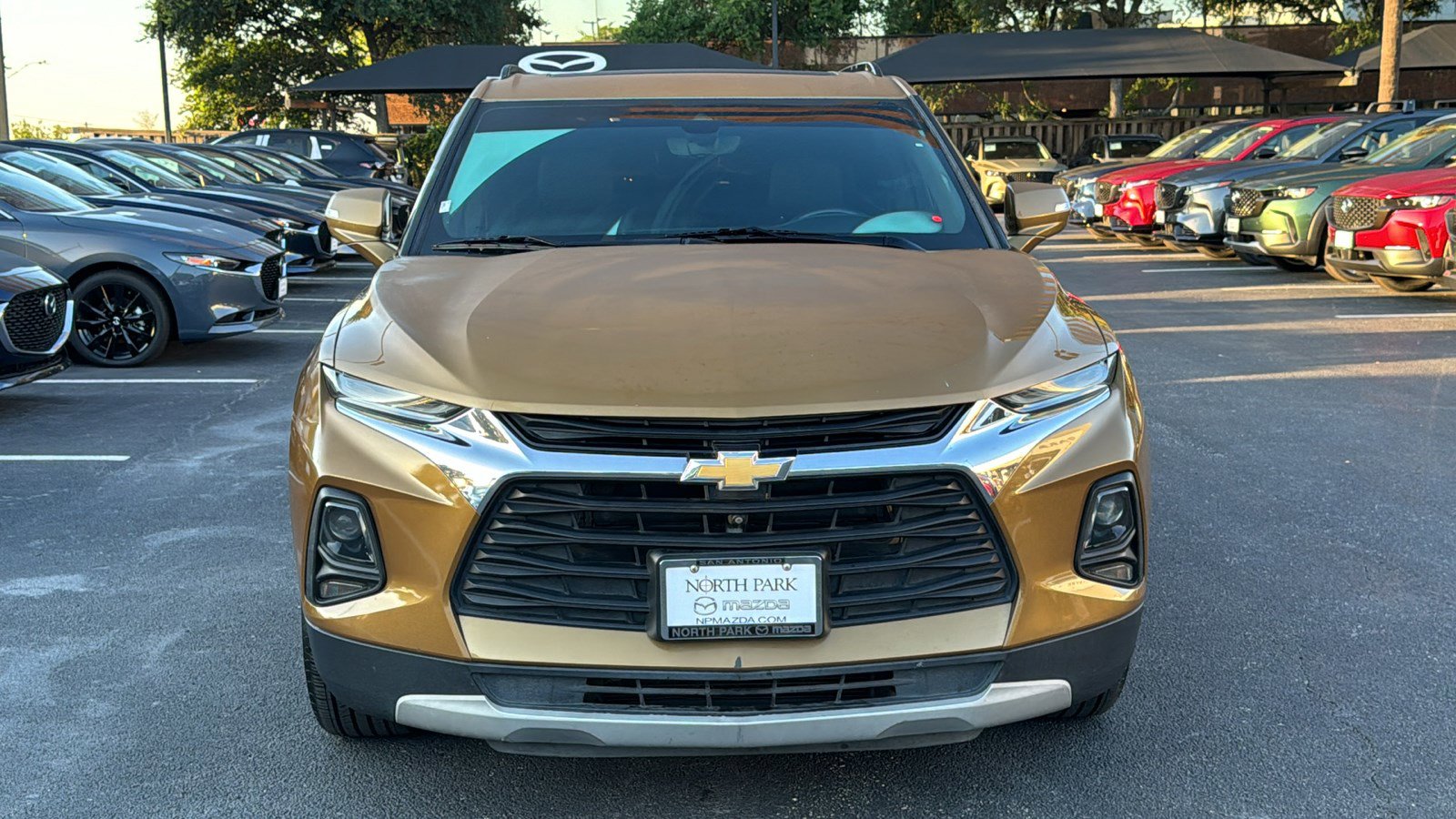 Used 2019 Chevrolet Blazer LT w/ Sun and Wheels Package FWD image 3