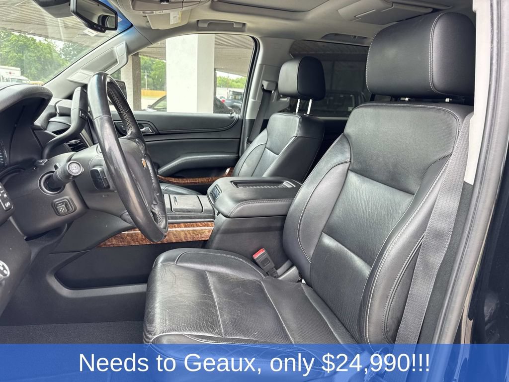 Used 2019 Chevrolet Suburban Premier RWD image 37