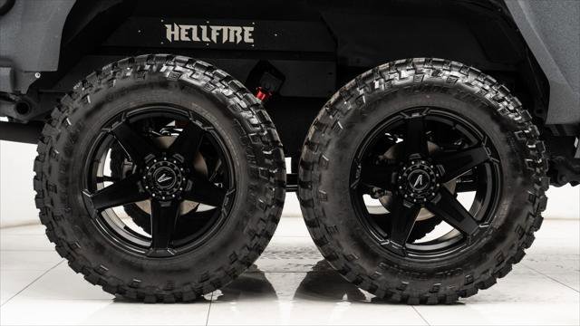 Used 2025 Jeep Gladiator Sport image 6