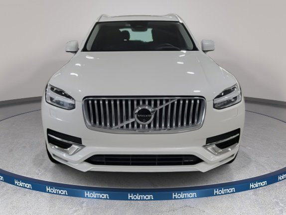 Used 2025 Volvo XC90 B6 Ultra w/ Protection Package Premier image 3