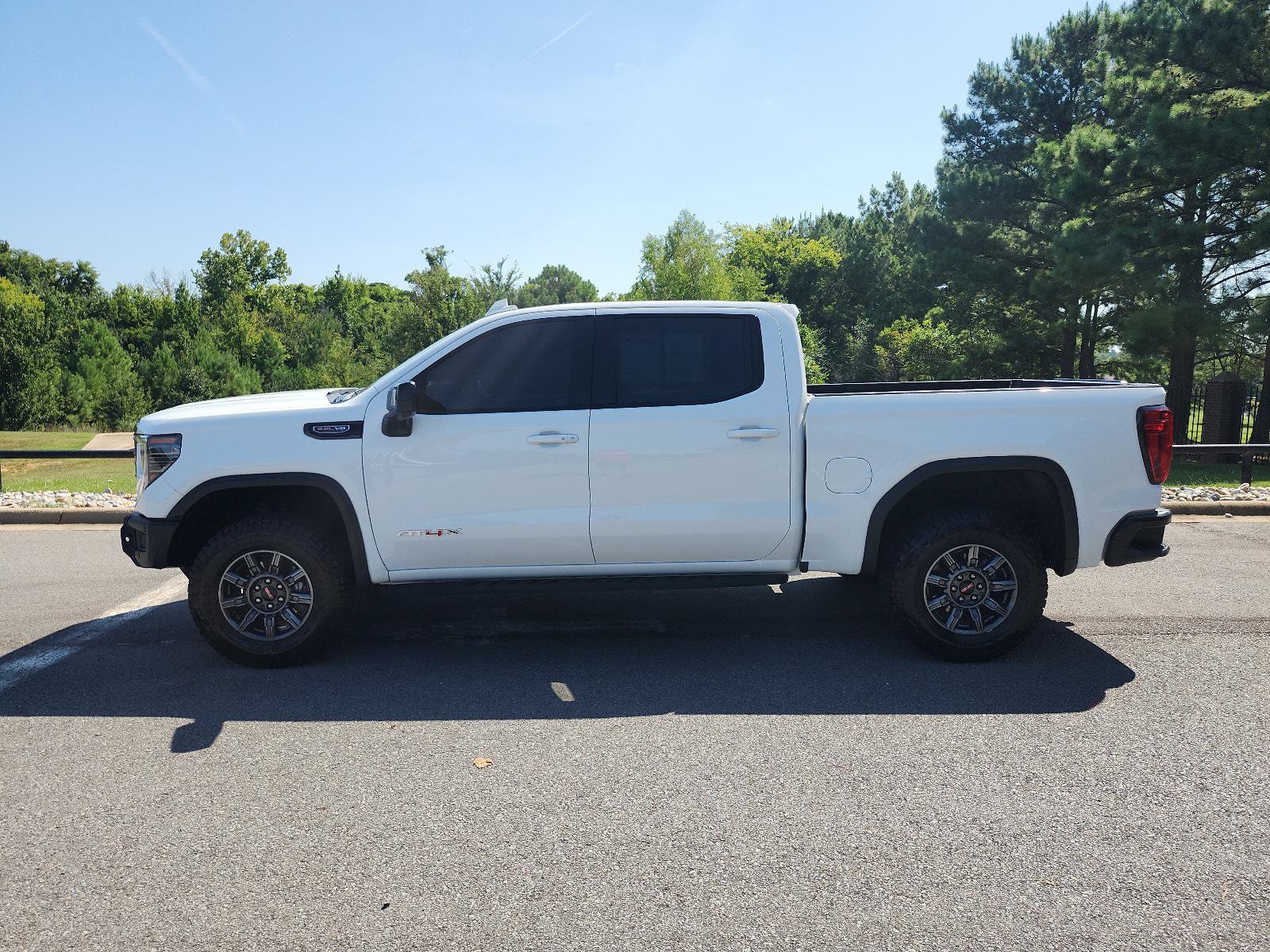 Certified 2025 GMC Sierra 1500 AT4X AWD/4WD image 2