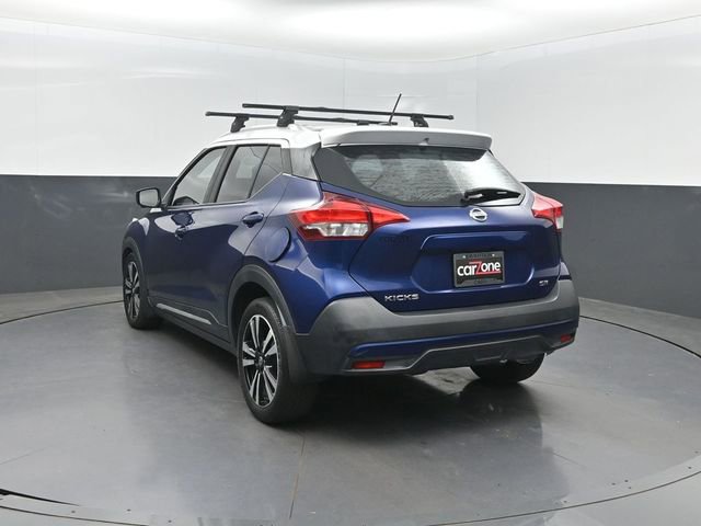 Used 2018 Nissan Kicks SR FWD image 27