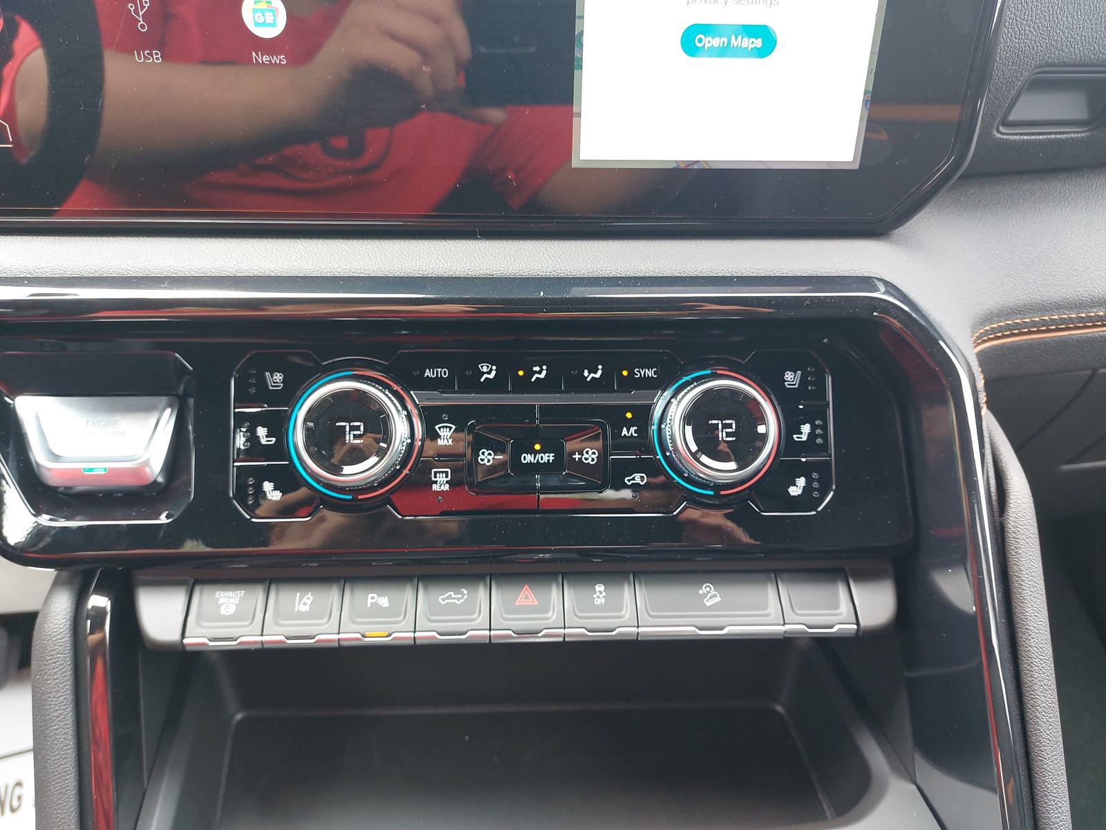 New 2026 GMC Sierra 2500 AT4 w/ AT4 Premium Plus Package AWD/4WD image 21