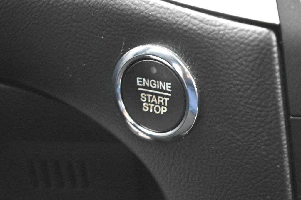 Certified 2020 Ford Edge SEL w/ Convenience Package FWD image 14
