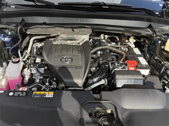 Certified 2025 Toyota Grand Highlander FWD image 29