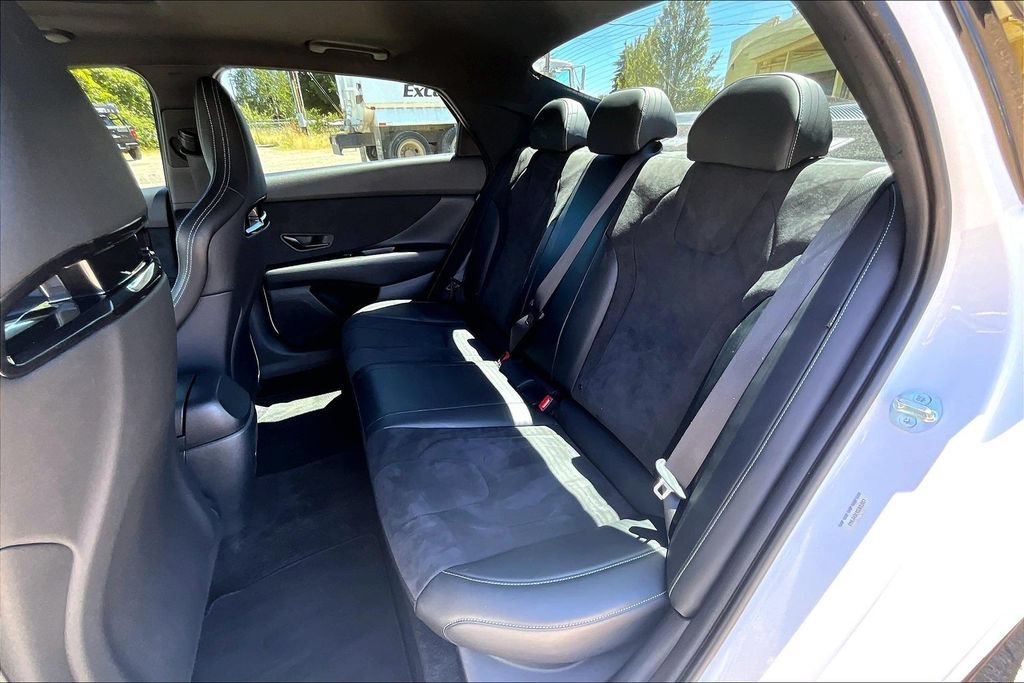 Used 2025 Hyundai Elantra N FWD image 21