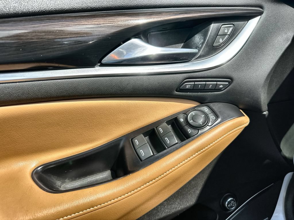 Certified 2018 Buick Enclave Premium w/ Experience Buick Package FWD image 24