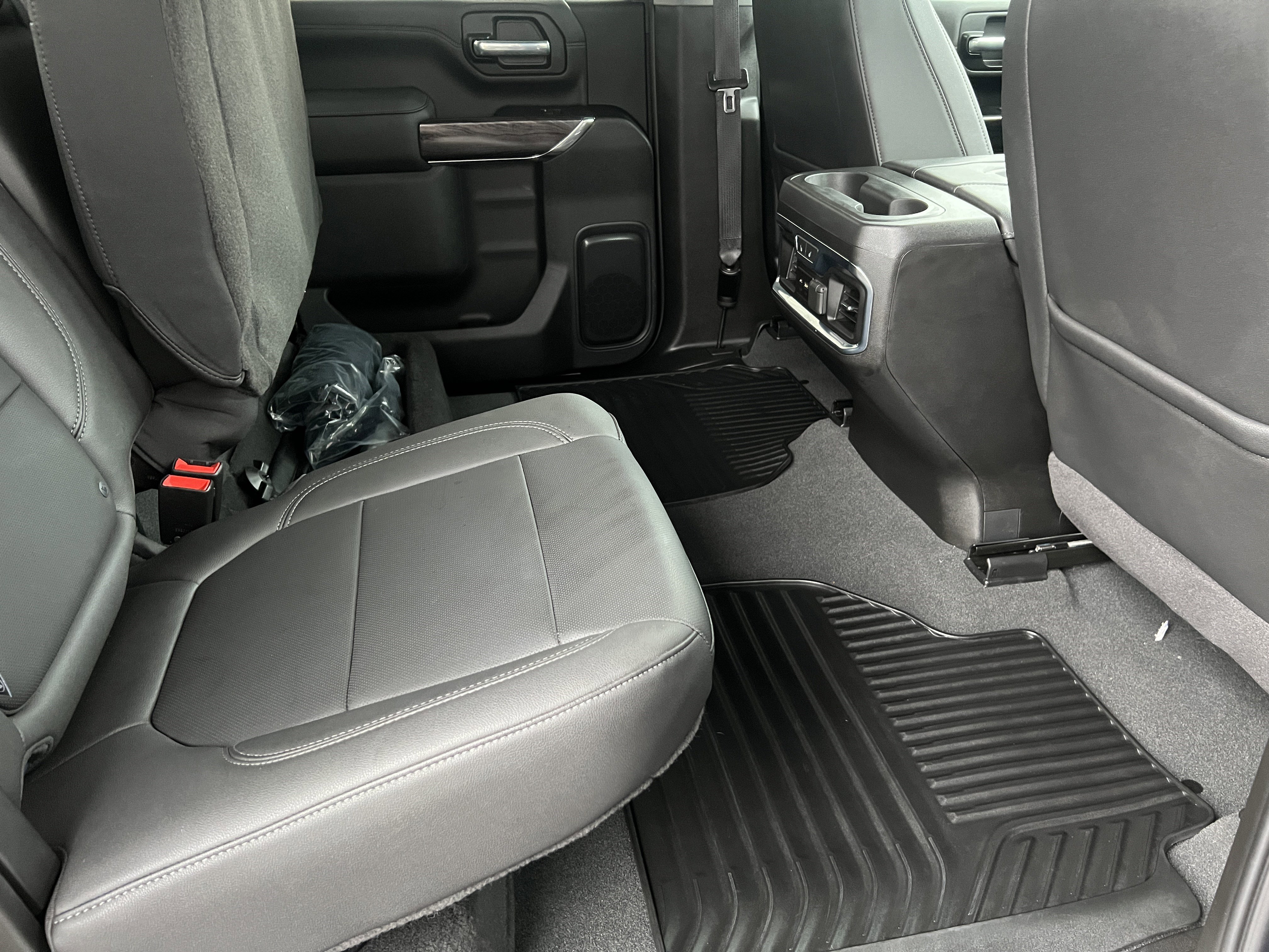 Used 2021 Chevrolet Silverado 3500 LTZ w/ LTZ Premium Package image 21