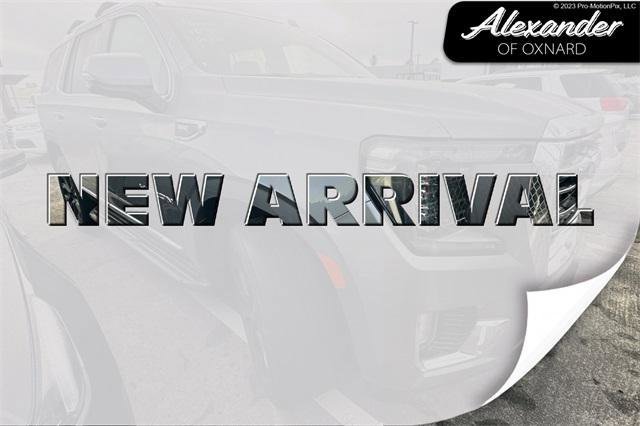 Used 2022 GMC Yukon SLT w/ SLT Premium Package