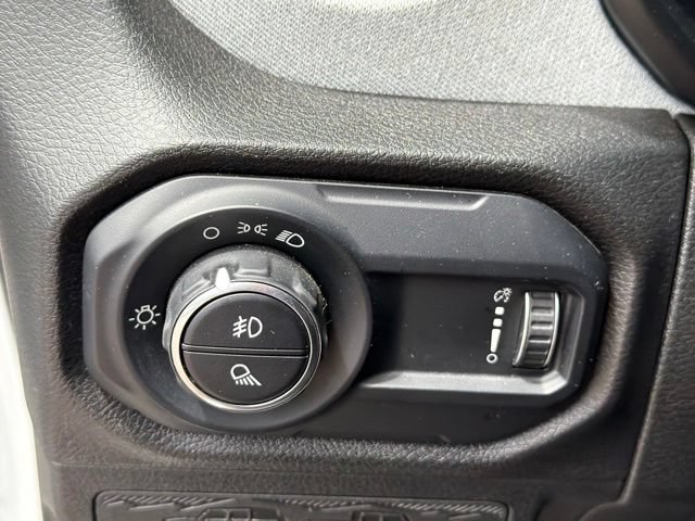 Used 2024 Jeep Gladiator Sport AWD/4WD image 47