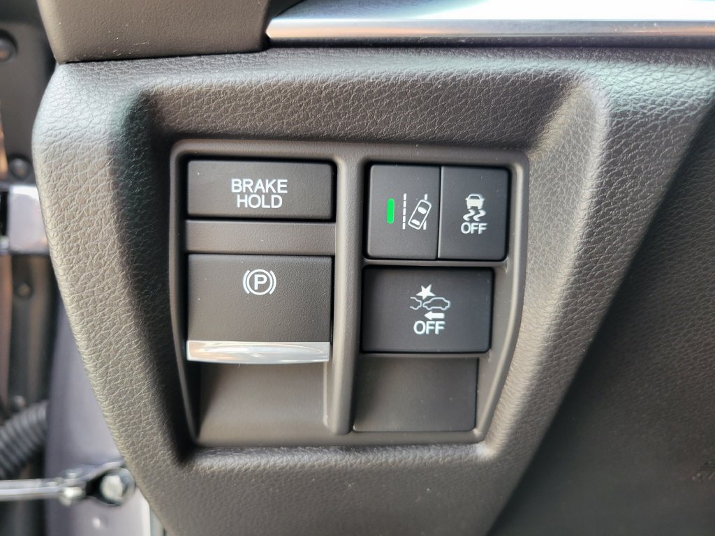 Used 2020 Acura MDX FWD image 24