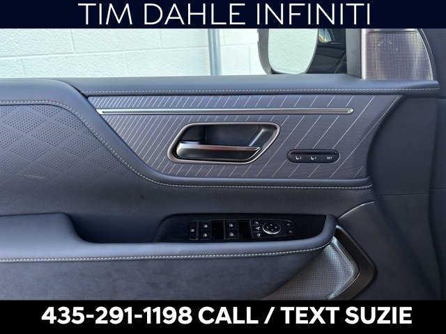 New 2026 INFINITI QX80 Autograph image 13