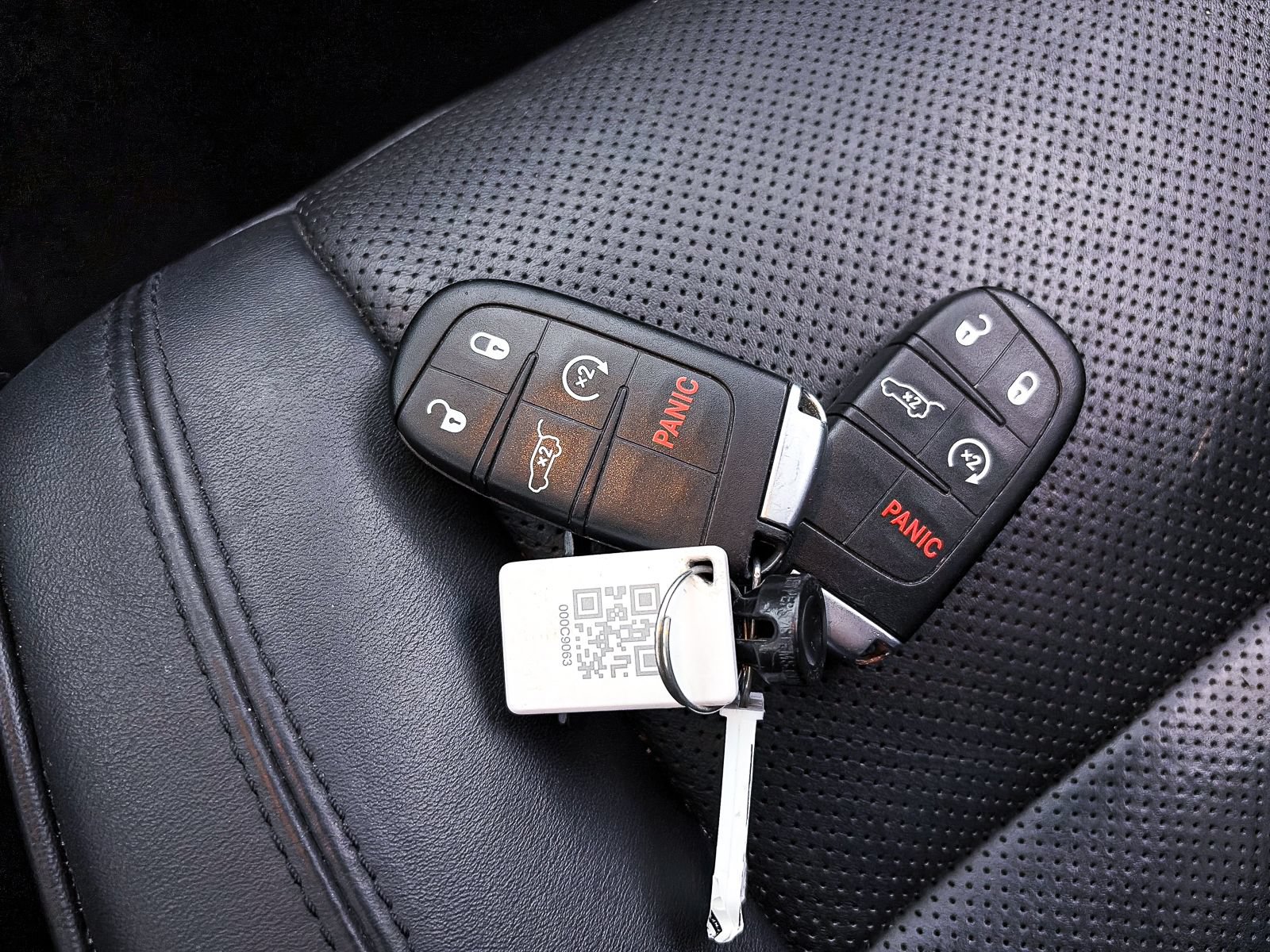 Used 2021 Jeep Grand Cherokee High Altitude AWD/4WD image 27