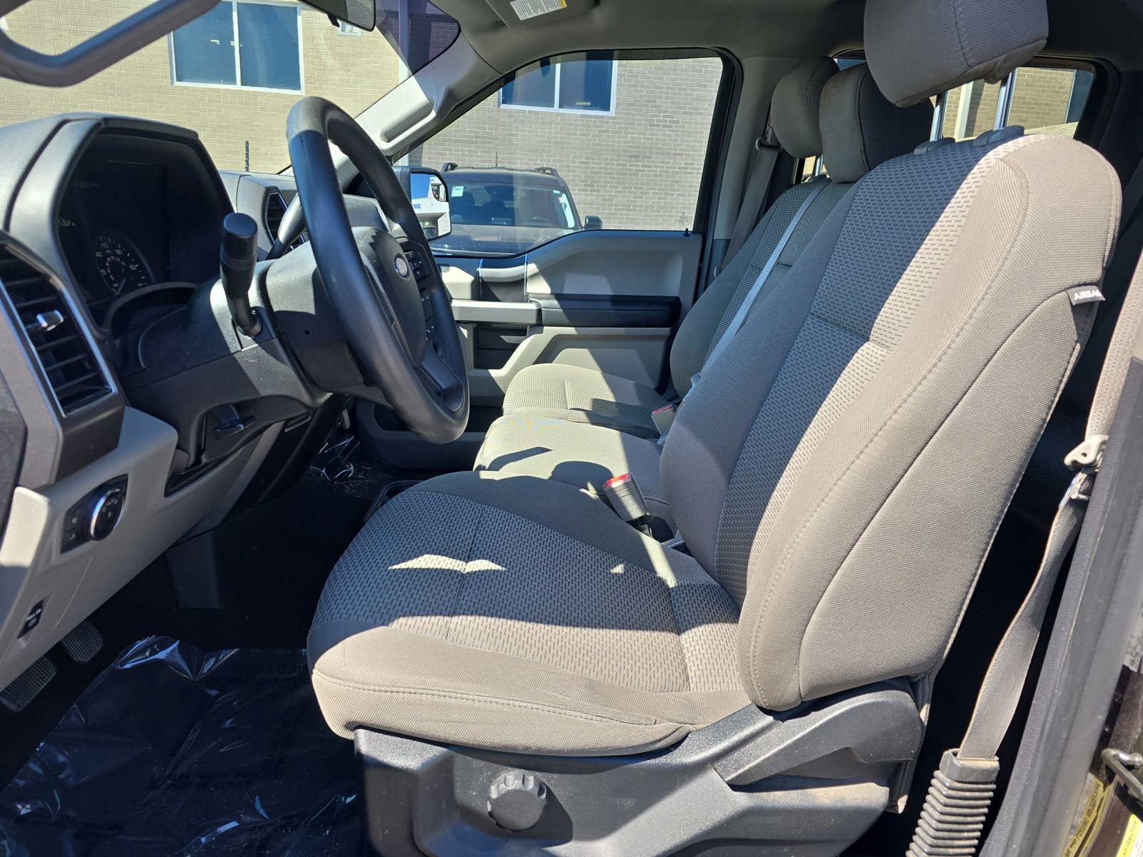 Used 2018 Ford F150 XLT AWD/4WD image 16