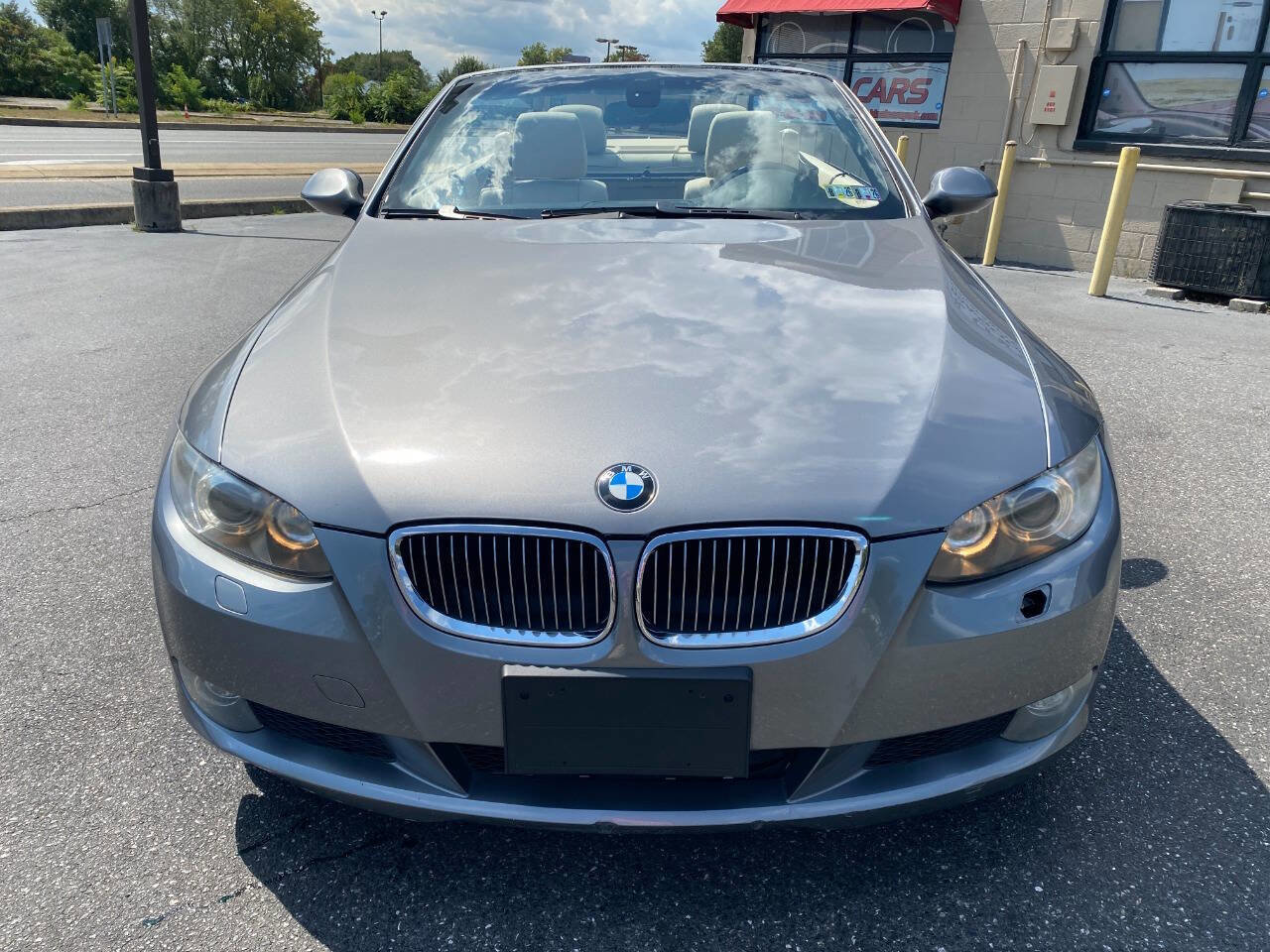Used 2009 BMW 328i Convertible image 8