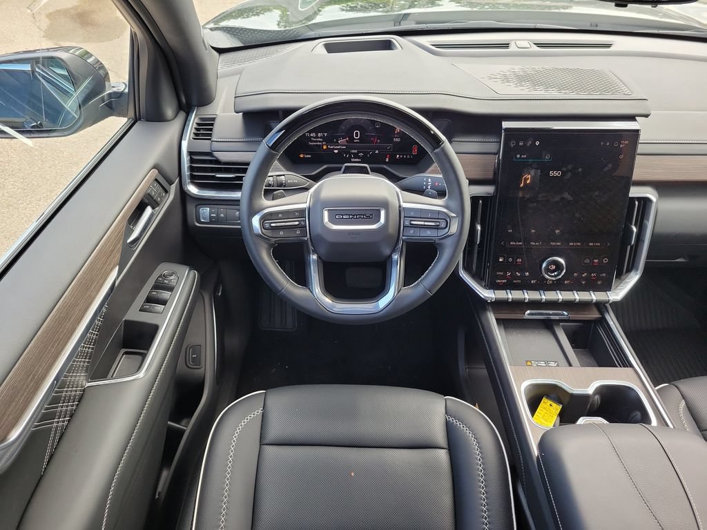 Used 2026 GMC Acadia Denali w/ Super Cruise Package FWD image 11