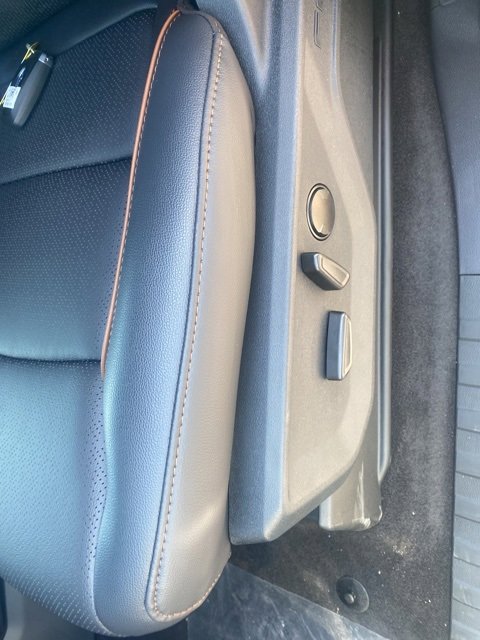 New 2025 Ford F150 Lariat w/ Equipment Group 501A Mid image 18