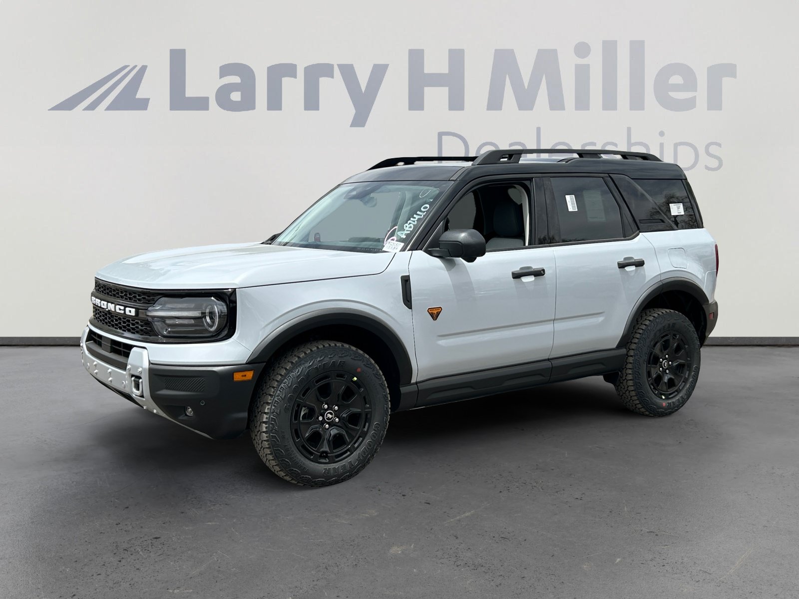 New 2026 Ford Bronco Sport Badlands w/ Sasquatch Badlands Package AWD/4WD image 1