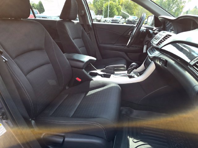 Used 2015 Honda Accord Sport image 24