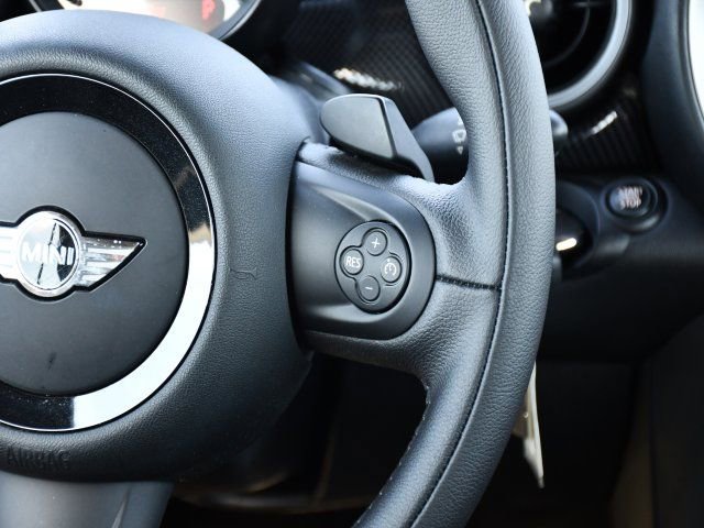 Used 2014 MINI Cooper S image 27