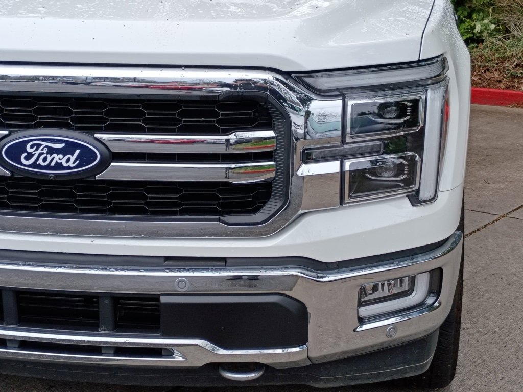 Used 2024 Ford F150 Lariat w/ Equipment Group 502A High image 9