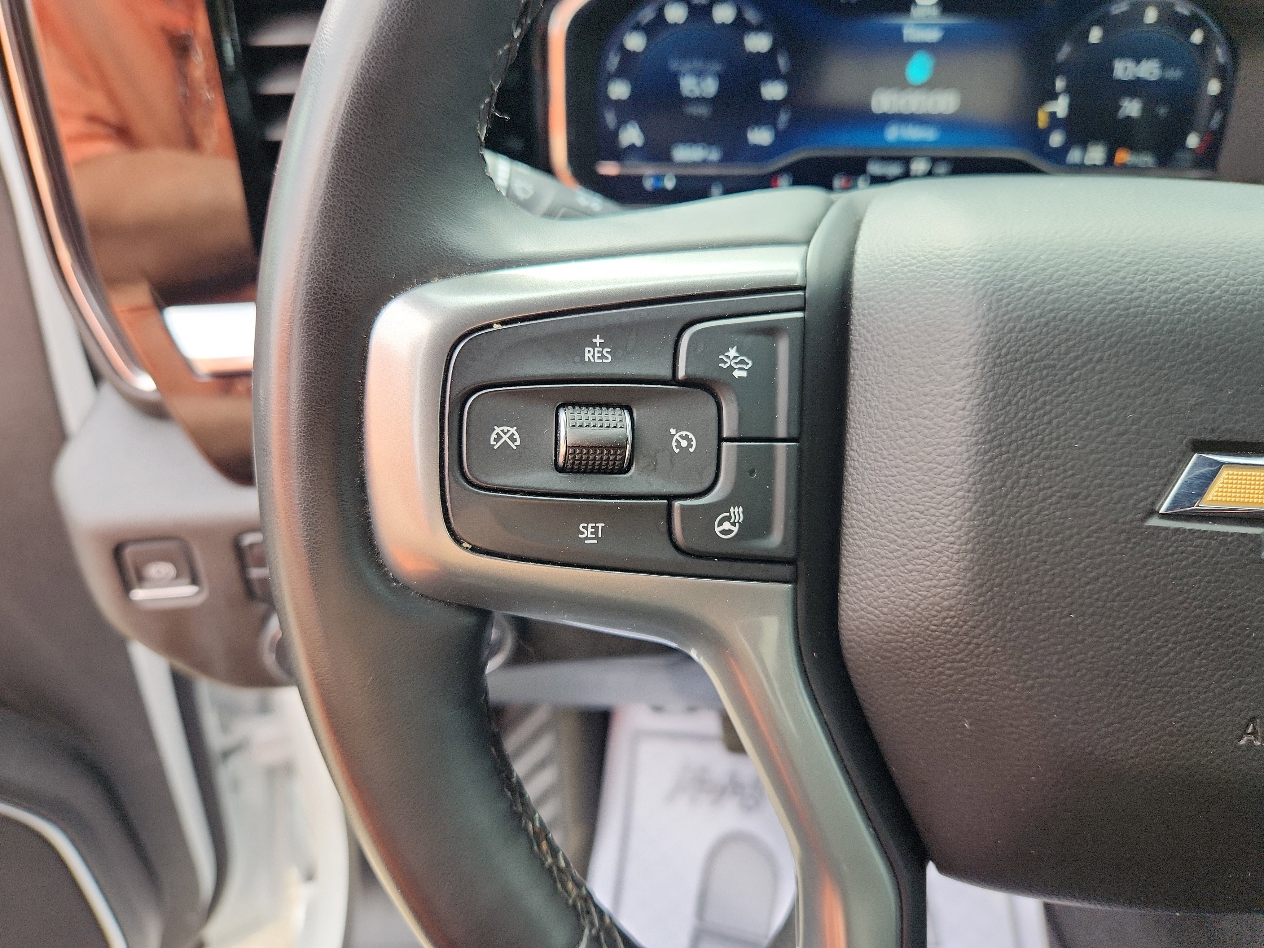 Used 2025 Chevrolet Silverado 1500 LT image 28