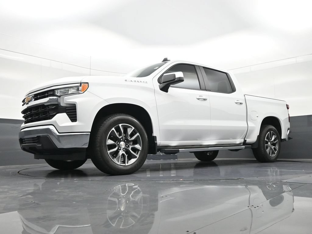 Used 2024 Chevrolet Silverado 1500 LT RWD image 23