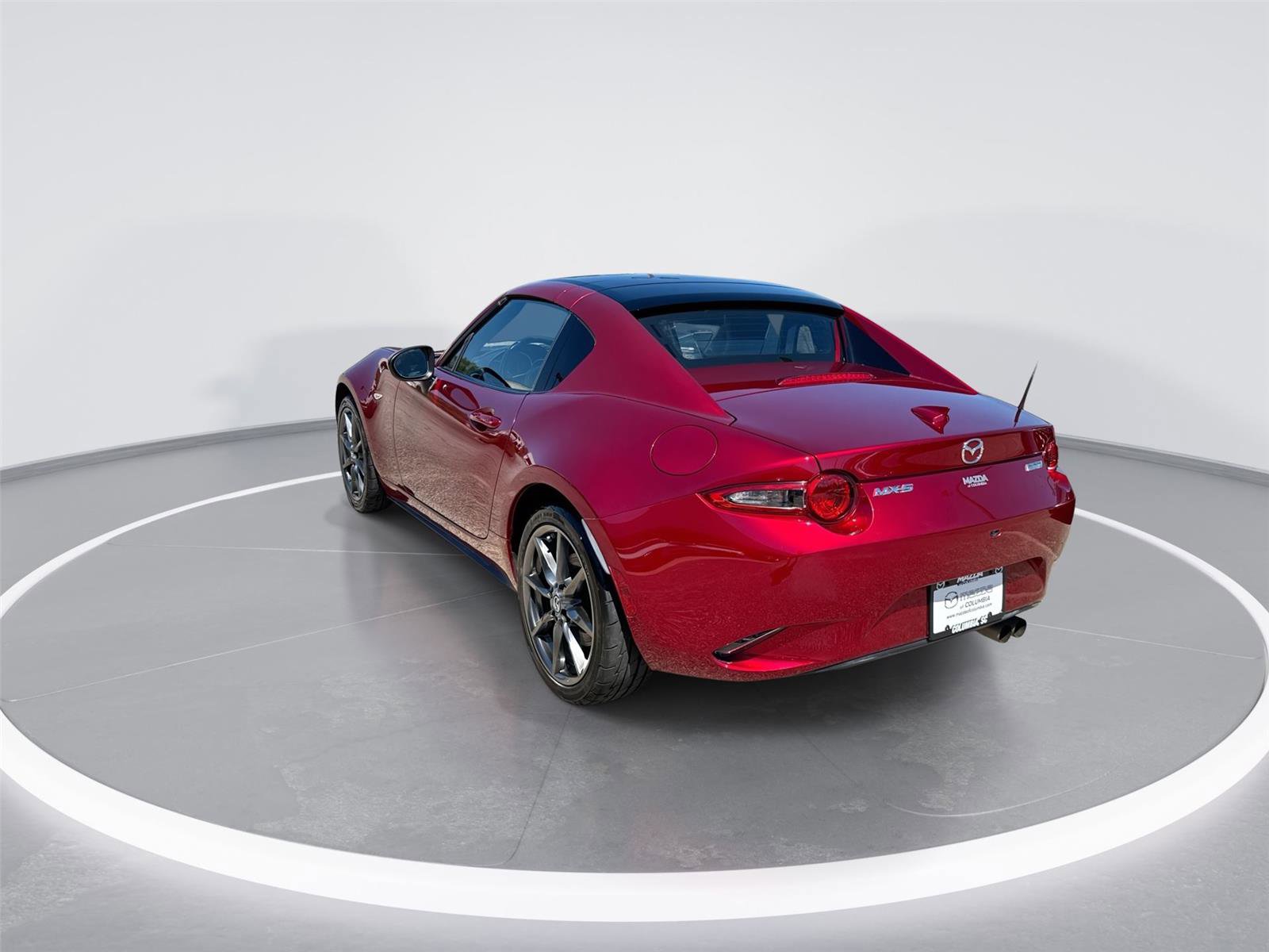 Used 2019 MAZDA MX-5 Miata RF Grand Touring w/ GT-S Package RWD image 6
