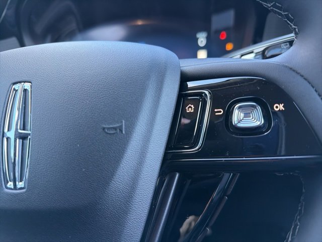 New 2026 Lincoln Corsair Premiere image 15