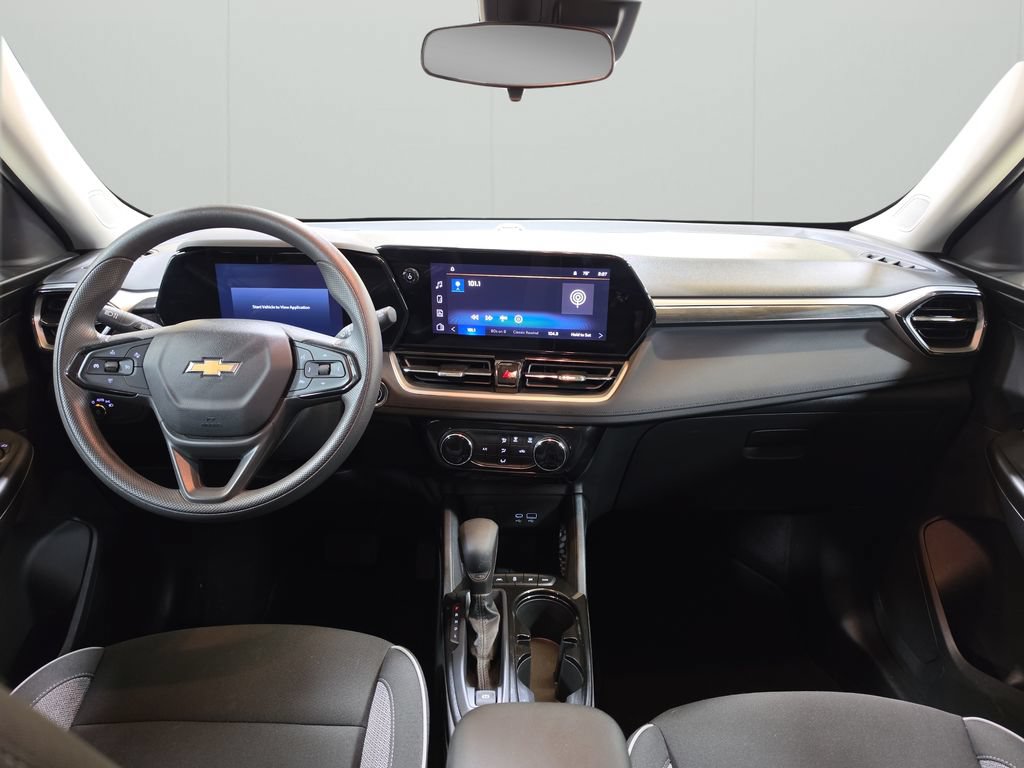 Used 2026 Chevrolet TrailBlazer LT AWD/4WD image 15