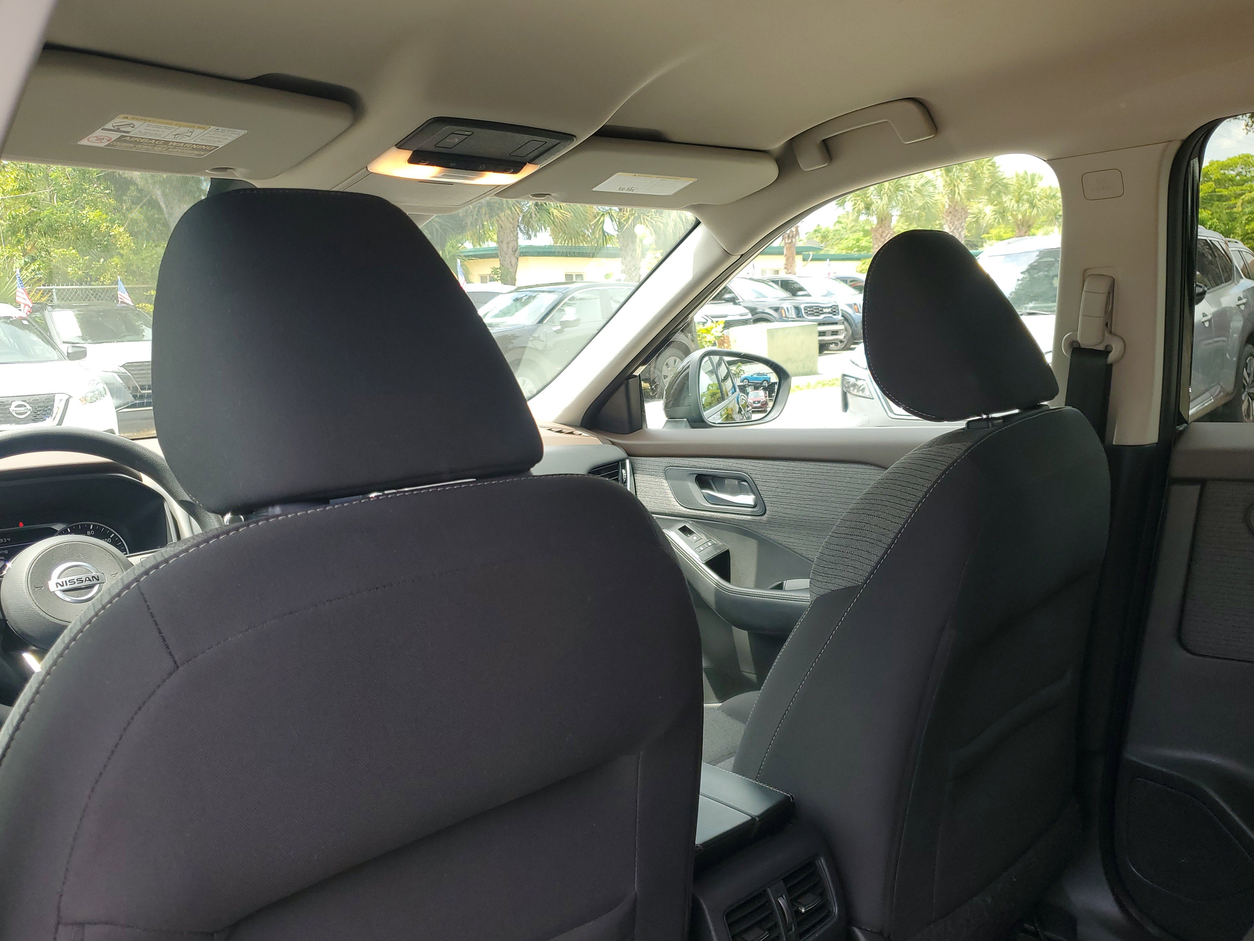 Certified 2021 Nissan Rogue SV image 13