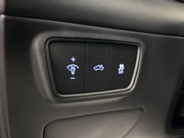 Used 2024 Hyundai Santa Cruz SE image 34