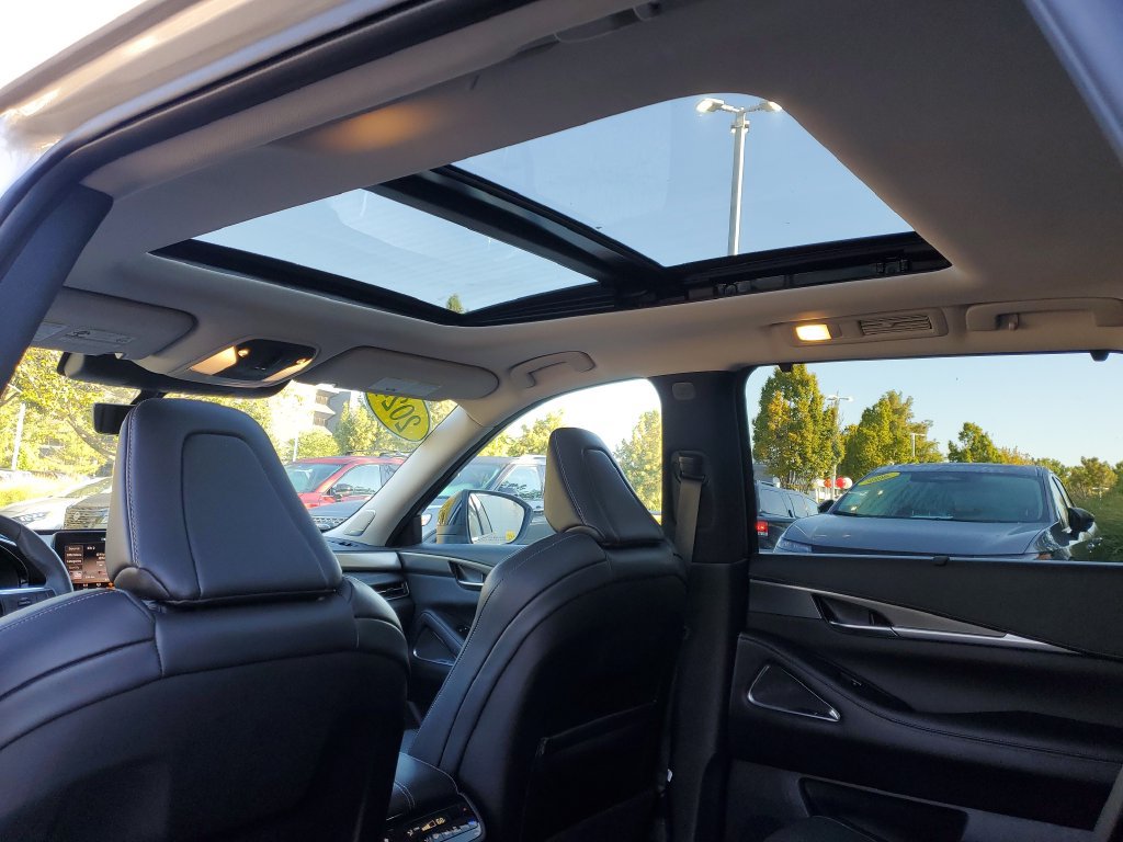 Used 2024 INFINITI QX60 Luxe w/ Vision Package FWD image 13