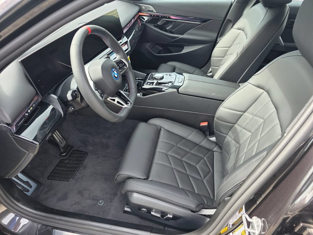 New 2026 BMW i5 M60 AWD/4WD image 7