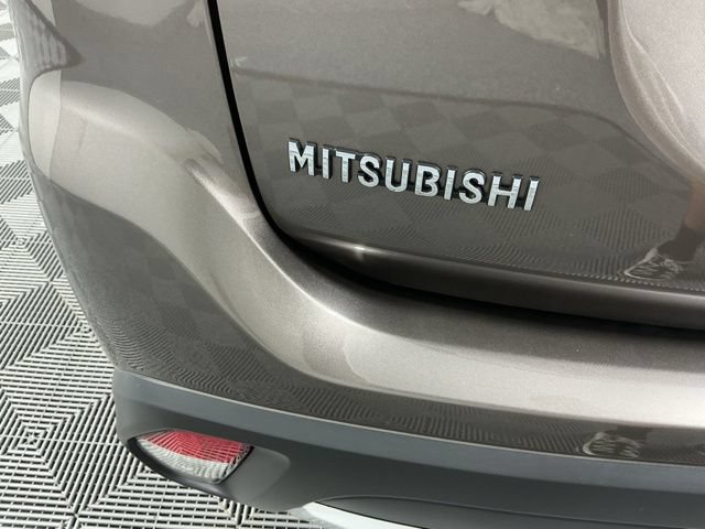Used 2016 Mitsubishi Outlander SE FWD image 19