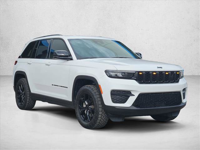 Used 2025 Jeep Grand Cherokee Altitude AWD/4WD video 2