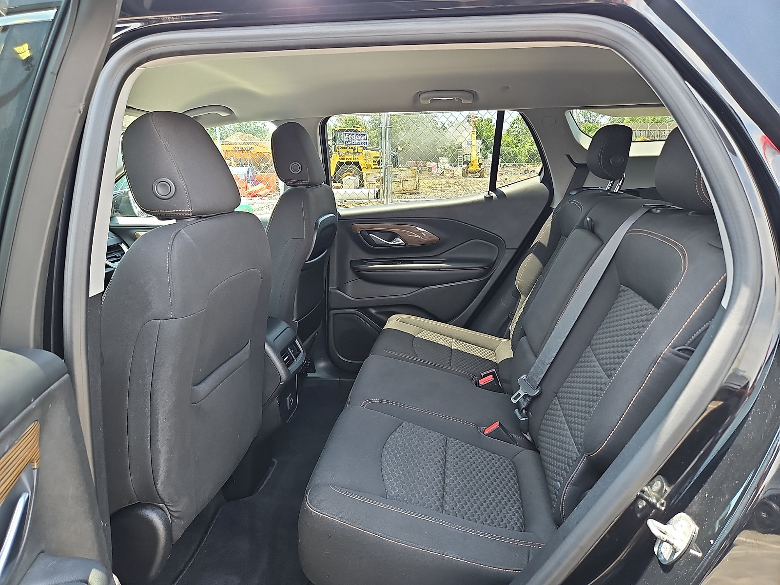 Certified 2018 GMC Terrain SLE w/ Driver Convenience Package FWD image 10